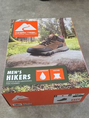 Ozark Trail Men's Hikers Boxed Boots in Brown and Black